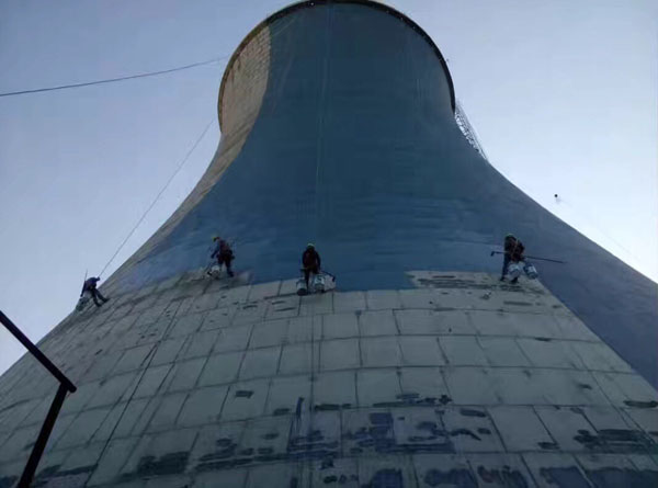 涼水塔防腐施工中的噴涂料封閉層